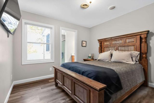 Pet-friendly Grass Lake Hideaway