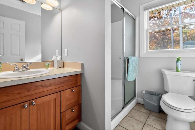 Pet-friendly Grass Lake Hideaway
