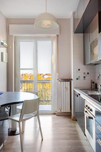 Bright Apartment with Canal Balcony