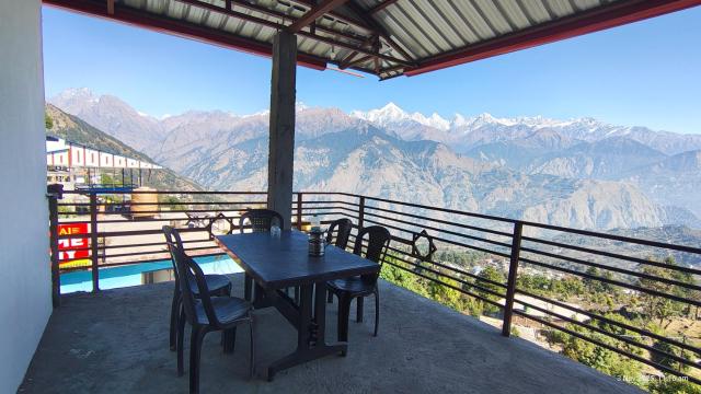 Rooftop Campsite Munsyari