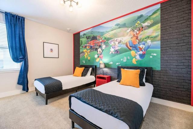 EC448 - Colorful Getaway with Home Theater at Encore