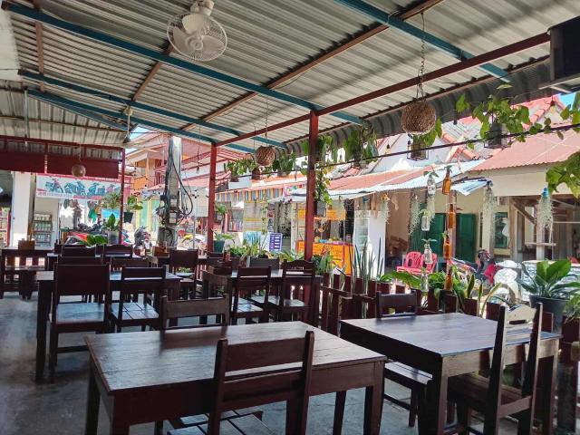 Ning Ning hostel Dondet