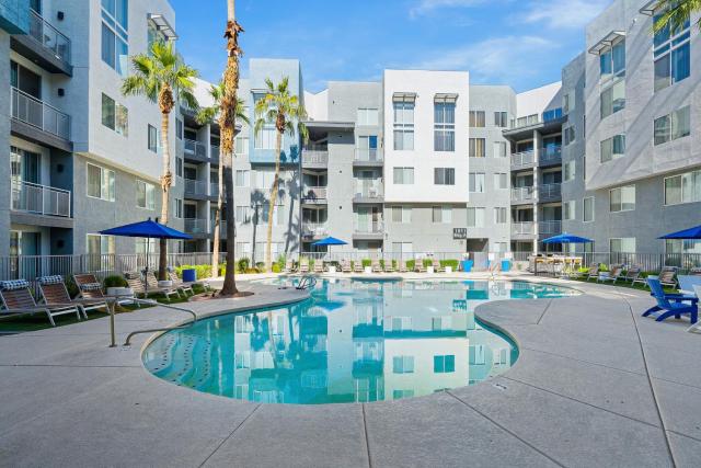 Modern Tempe Retreat Near ASU & Downtown