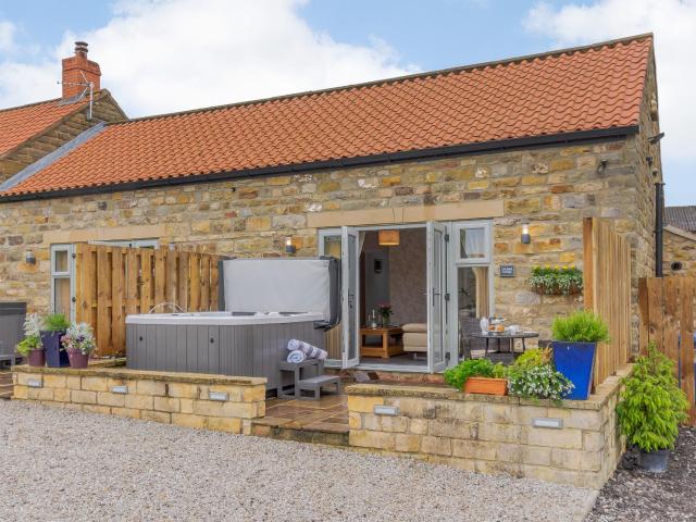 Orchard Cottage - Uk30524