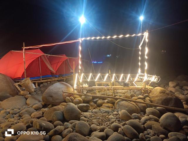 Front view campsite