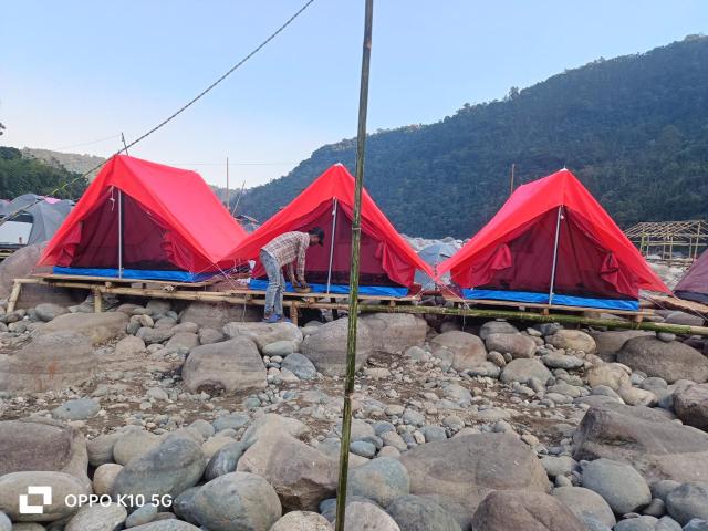 Front view campsite