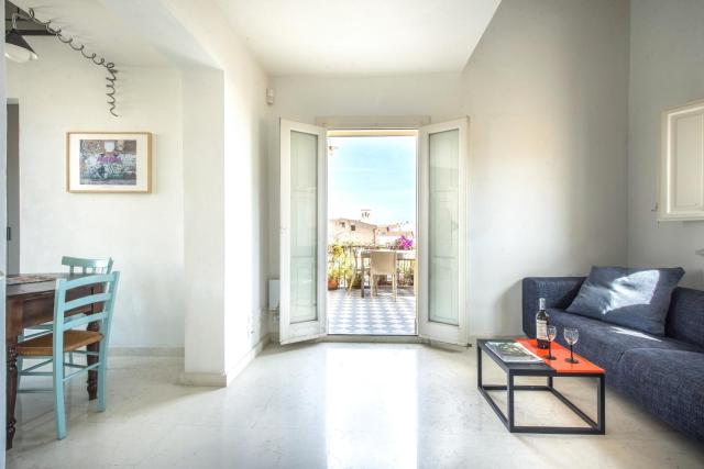 Palazzo Castrofilippo Apartment by Wonderful Italy