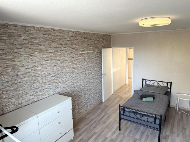 Work and Stay near Frankfurt Airport 2BR and Balcony
