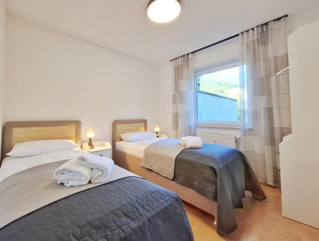 Villa Auszeit Wohnung im Haus Frey - Weindorf, 1 BR bis 3 Personen