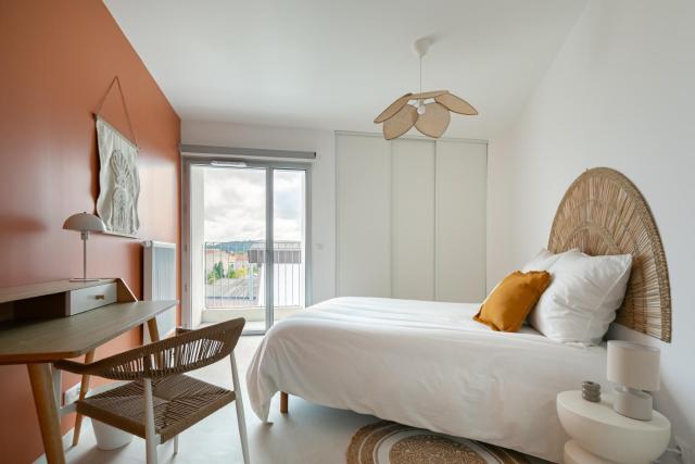 Grand appartement moderne et lumineux 23 et 01