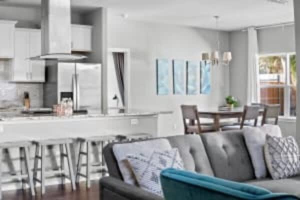 Large 3BD 2BR Lower Bishop Arts Near Downtown Dallas