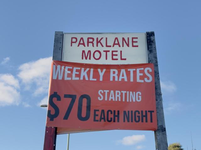 Parklane Motel