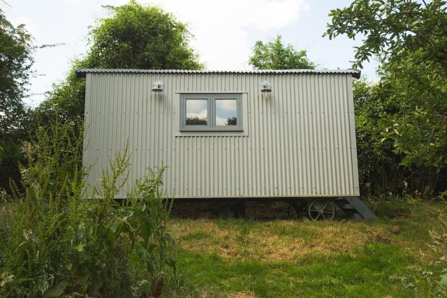 The Organic Cotswolds Shepherds Hut