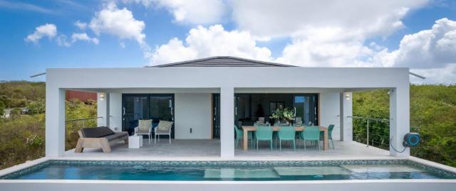 Villa Gurbe 801 - Coral Estate