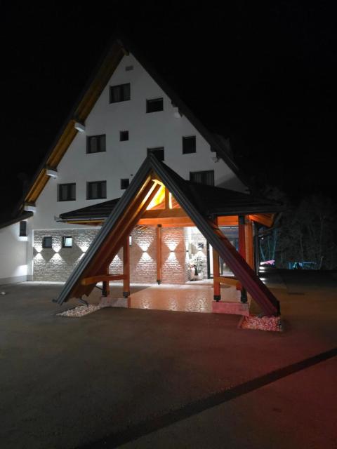 Janjska Kuća
