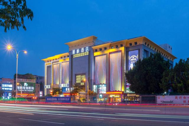 Lavande Hotel Guangzhou Panyu Chimelong Xiajiao Metro Station Branch