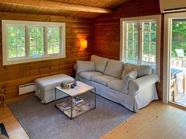Log Cabin On Beautiful Natural Grounds In Hornbæk