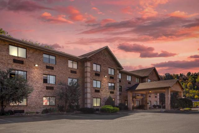 Comfort Inn Huntington near University area