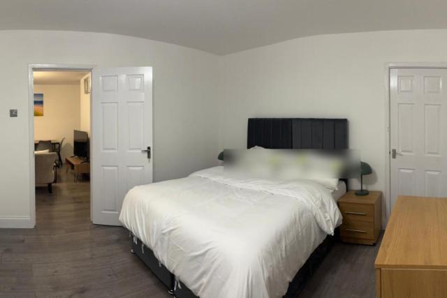 Bungalow - Sleeps 2 - Parking - Garden