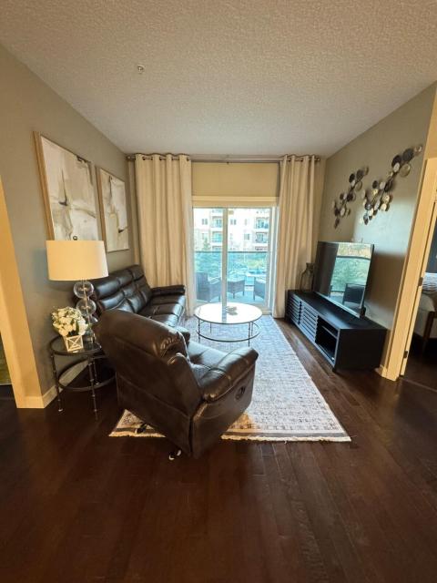 Peaceful Condo for Short and Long Term Rental