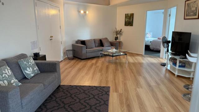 Serene Mountain Cabin Retreat Tamborine Mountain