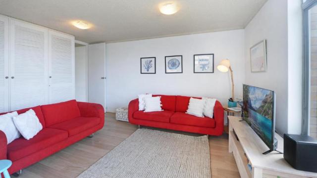 Seaview 7 - Prime Position Beachside Holiday
