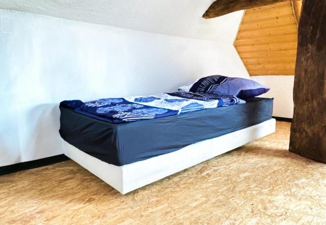 Groot Appartement - 10 Personen - 4 Slaapkamers - Perfect voor Teams & Monteurs - Friedeburg