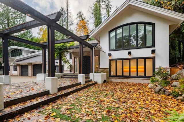 Serene 5-Bedroom Nature Retreat