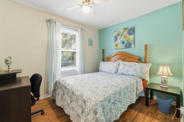 Next Stop! Comfort! 3 BR Near Amtrak Station!