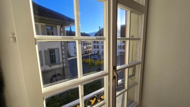 The Guild l Central l Castle Thun l Old Town l Netflix