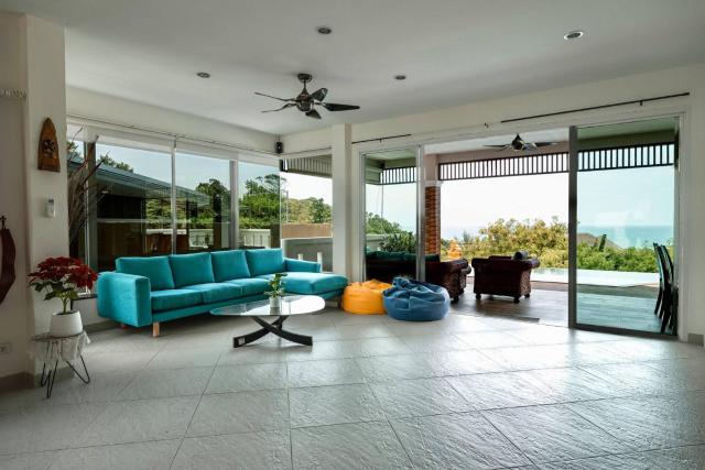 Luxury Seaview Villa, Infinity Pool, Sunset