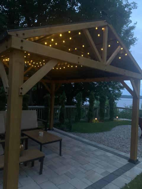 Waterfront Q Estate summer cottage