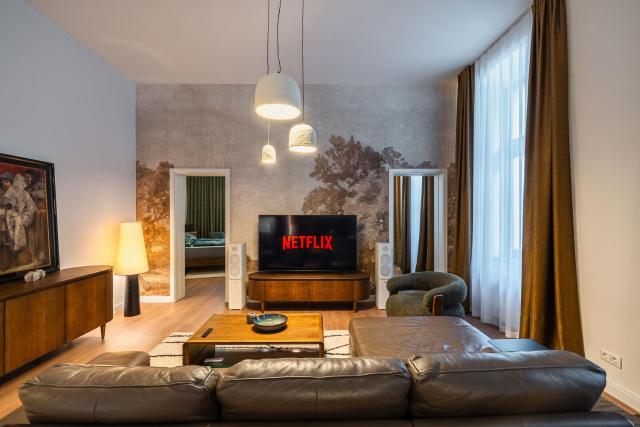 Premium Two-Bedroom Residence next to National Theatre