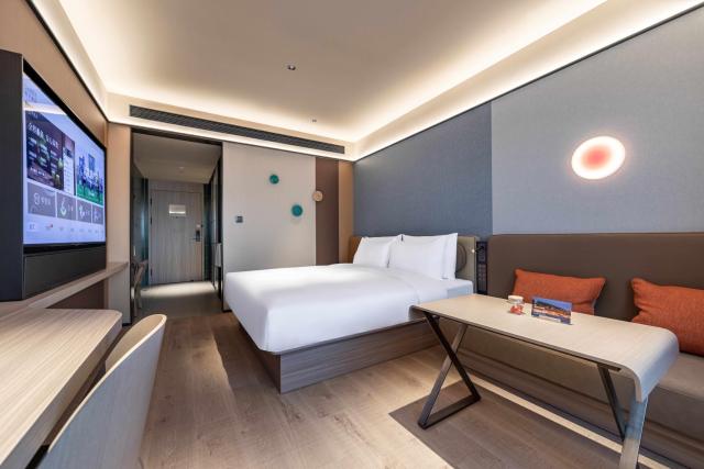 Orange Hotel Shanghai Meilong Wanhui International Plaza