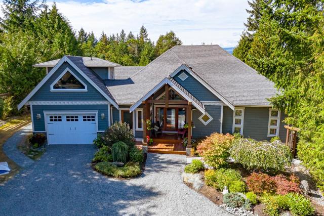 Shawnigan Suite B & B