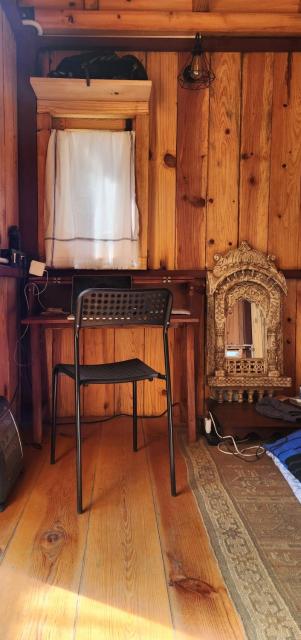 Oak Forest Cabin, Summer Reset, Himalayan Views
