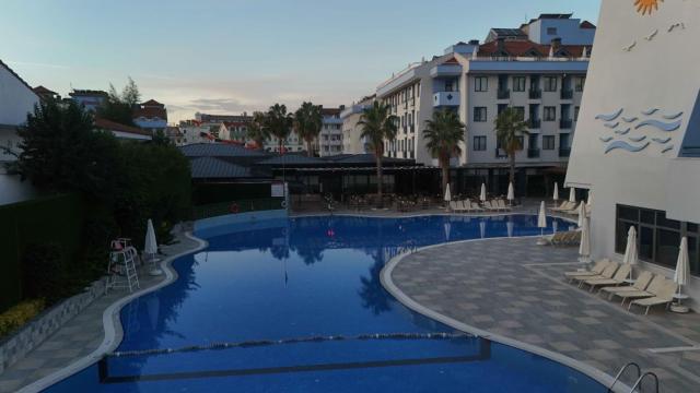 Grand Şeker Hotel