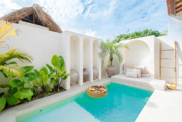 Casa Aurora- Chic & Stylish 1 BR Pool Villa - 7 Min to Savaya