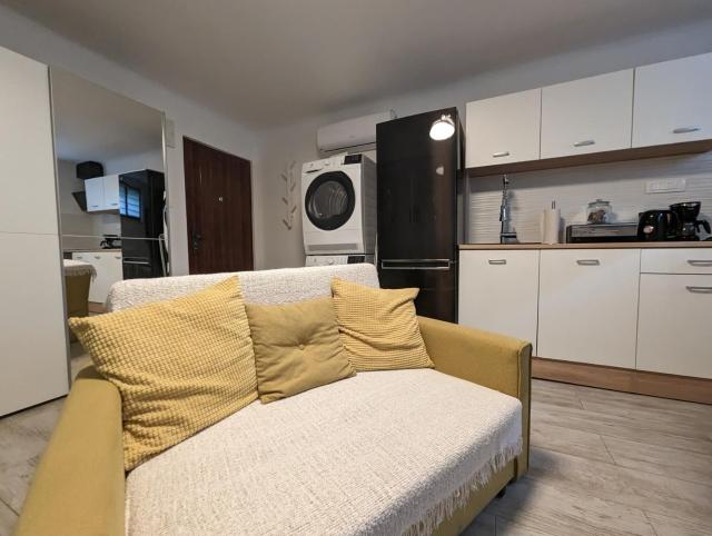 Cozy Condo in Tresnjevka