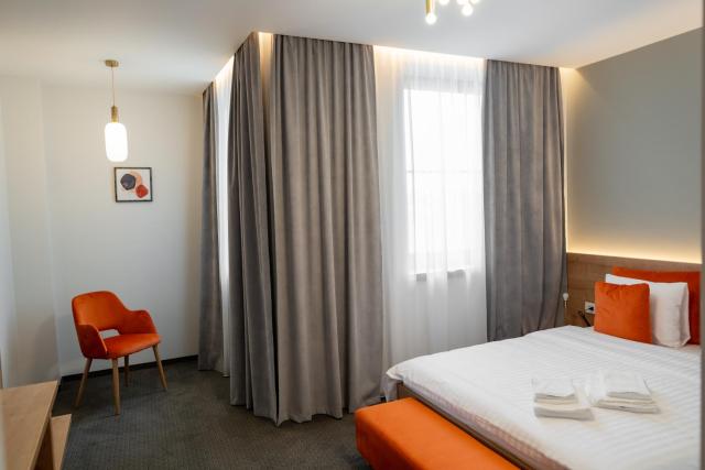No Pardon Hotel