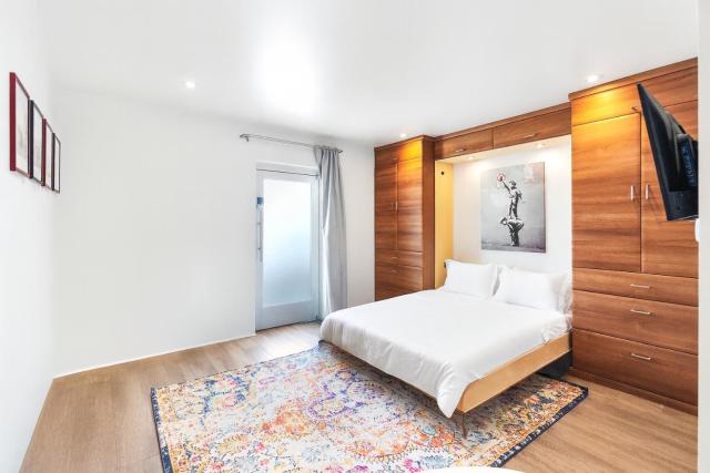 Retro-Modern Hideout in DTPH Pool & Parking