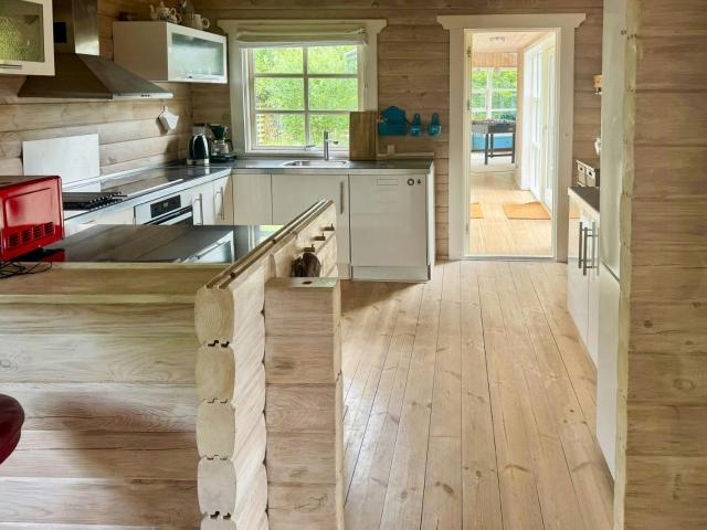Log Cabin With Activity Room Near Gudmindrup