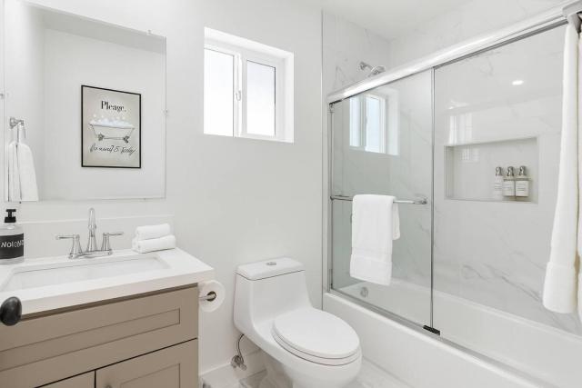 The Harvard Modern Retreat LA