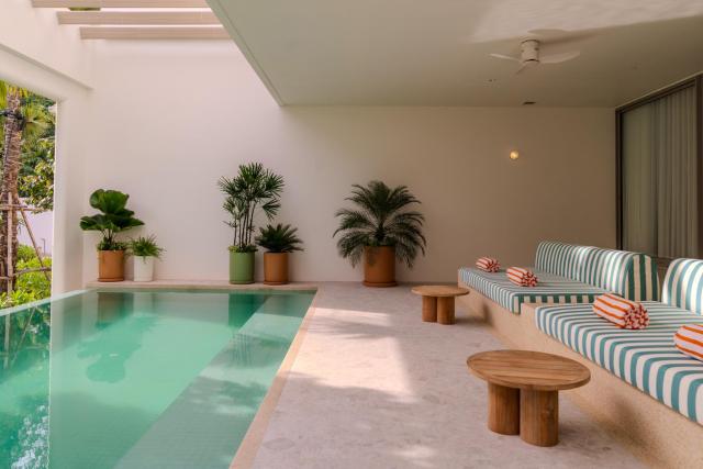 The Standard, Pattaya Na Jomtien
