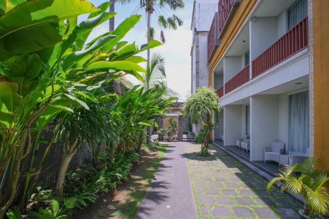 Kamini Legian Hotel