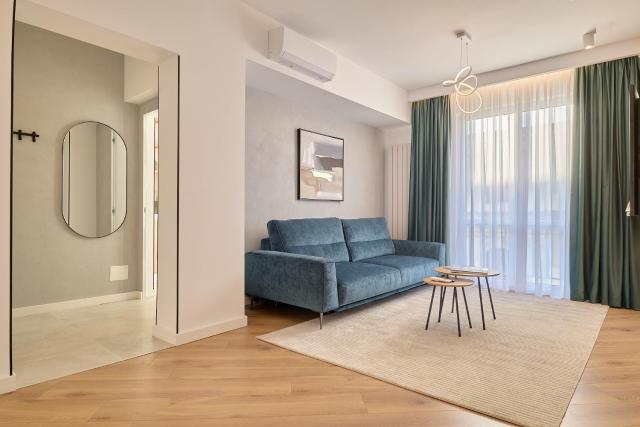 CHANTTAL Luxury - ACADEMY