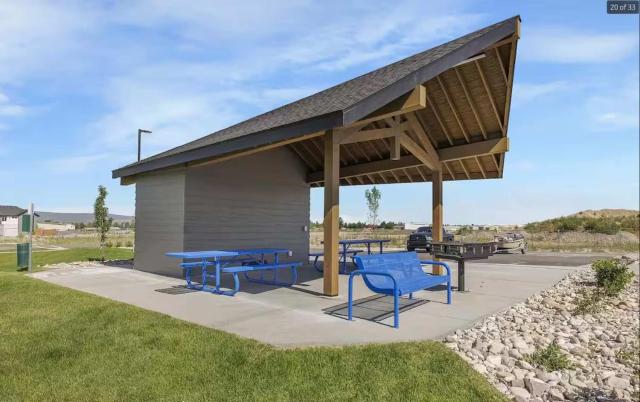 Teton Timber Nook