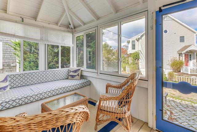 Steps to Beach: Timeless Lower Cape Cottage