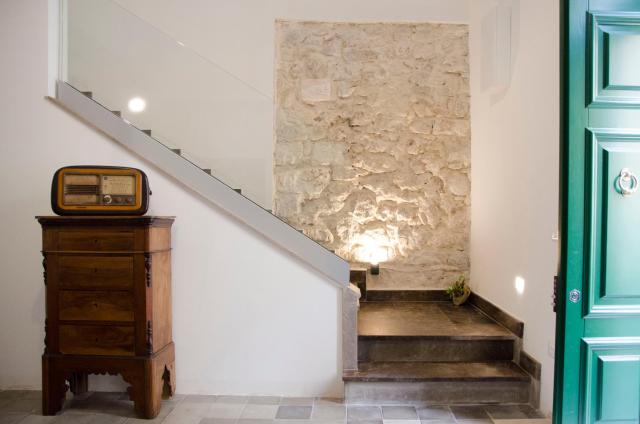 Garibaldi Rooms - Boutique Stay with Breakfast included - Jacuzzi available