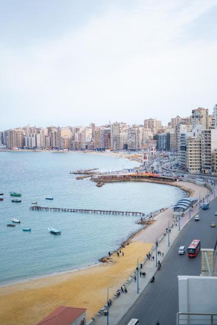 Panoramic seaview 3 bedroom apartment in sidi beshr alexandria